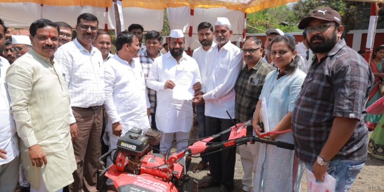 शासन थेट जनतेच्या दारी; वेल्ह्यातील कार्यक्रमास भरघोस प्रतिसाद – आ. मांडेकर यांचा पुढाकार!